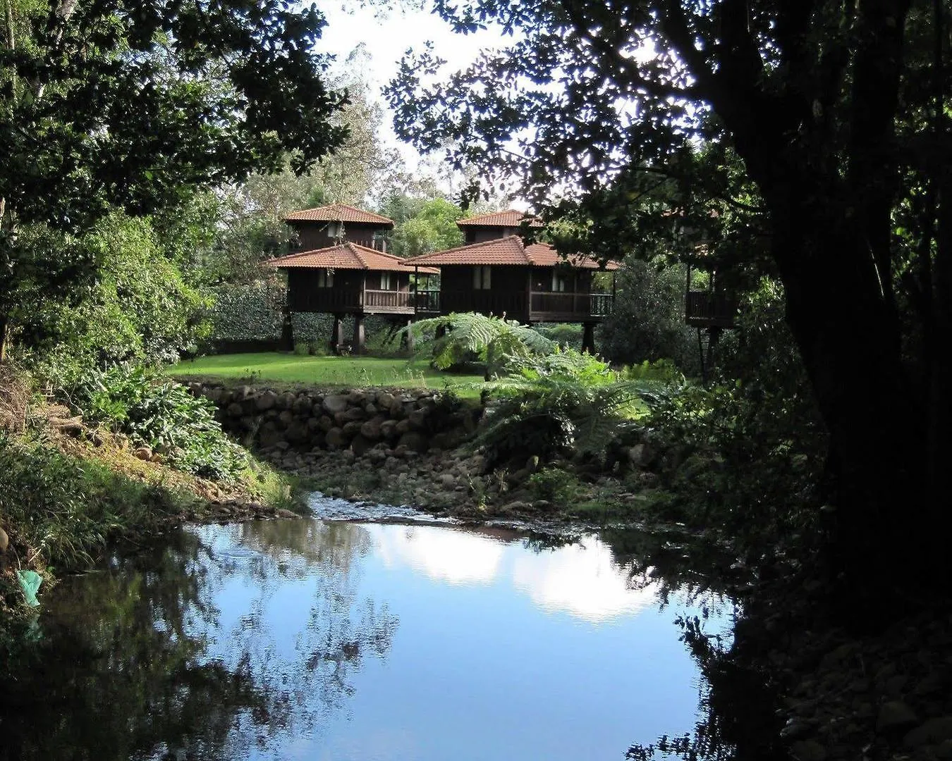 Quinta Das Eiras Santo Antonio da Serra 2*,